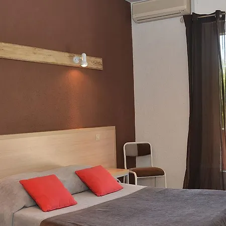 Le Terminus Szálloda 2*